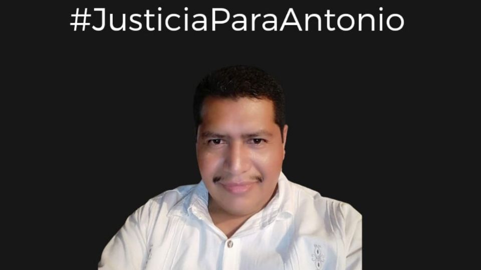 Piden justicia para su colega periodista.