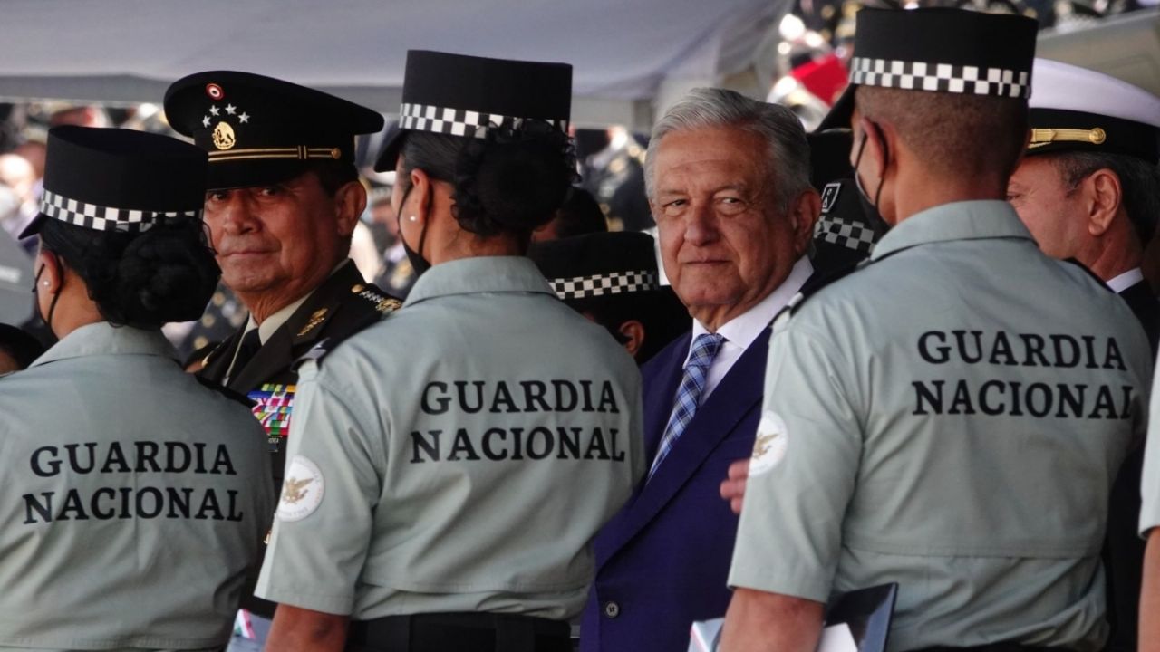 Amlo Propone Una Consulta Para Mantener Al Ejército En Las Calles