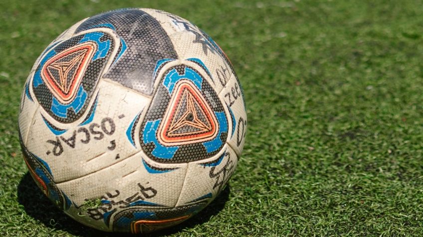 Muere niño de 10 años electrocutado tras intentar recuperar su pelota