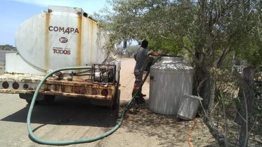 Llevan hasta 50 mil litros de agua a zona rural de Altamira, Tamaulipas ante sequía