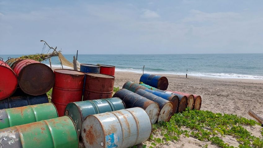 Descargan aguas industriales a zona de desove de tortugas lora en Tamaulipas