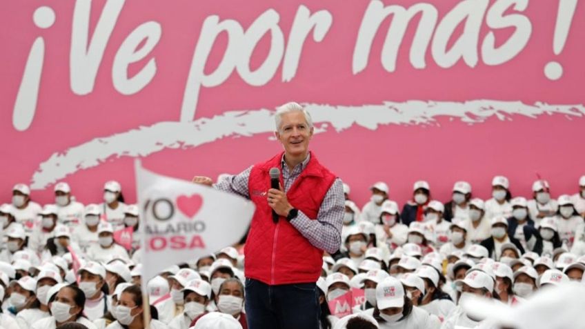 Alfredo Del Mazo Maza entrega más de 6 mil 300 tarjetas del programa Salario rosa