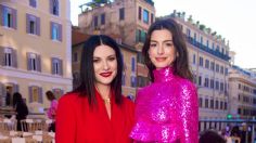 Laura Pausini y Anne Hathaway posan desde Roma y se llevan todos los elogios | FOTO