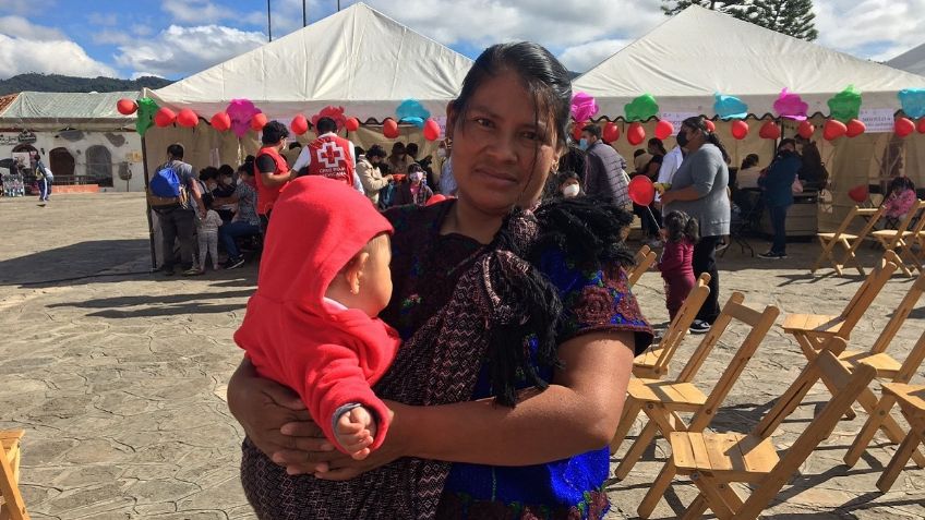 Les llevan atención médica a San Cristóbal en los Altos de Chiapas para revisar su corazón