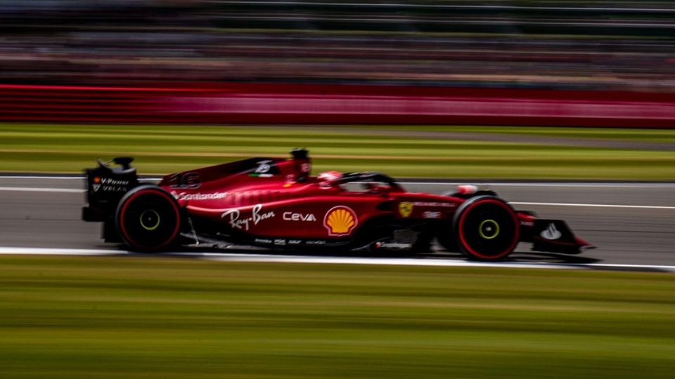 Charles Leclerc, piloto de Ferrari.