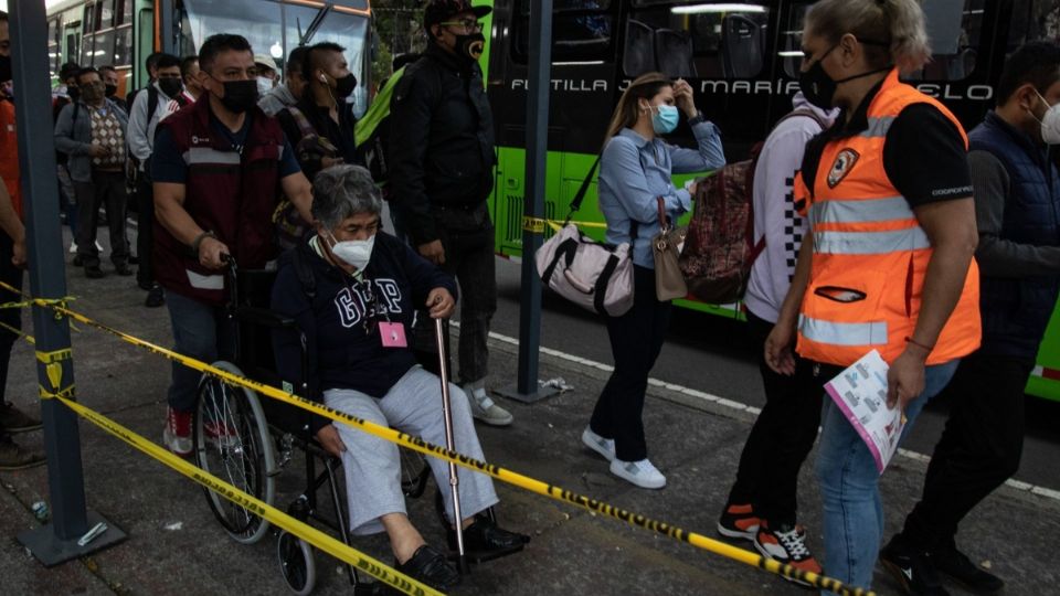 Más de 2 mil 500 servidores públicos y promotores trabajan en el operativo.