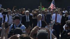 AMLO emociona a mexicanos en mitin improvisado en el monumento de Martin Luther King: "¡No estás solo!" I VIDEO