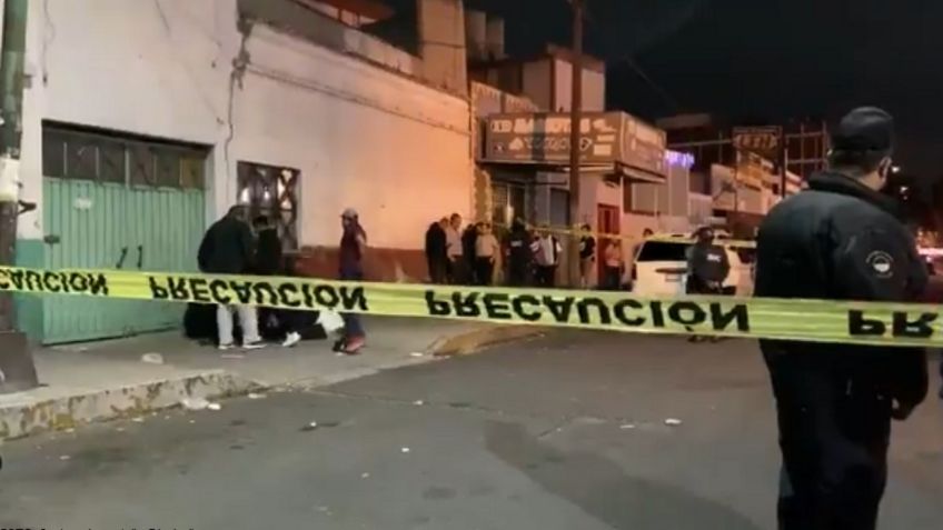 VIDEO asesinan a un hombre con 60 balazos y huyen en su camioneta en menos de 20 segundos