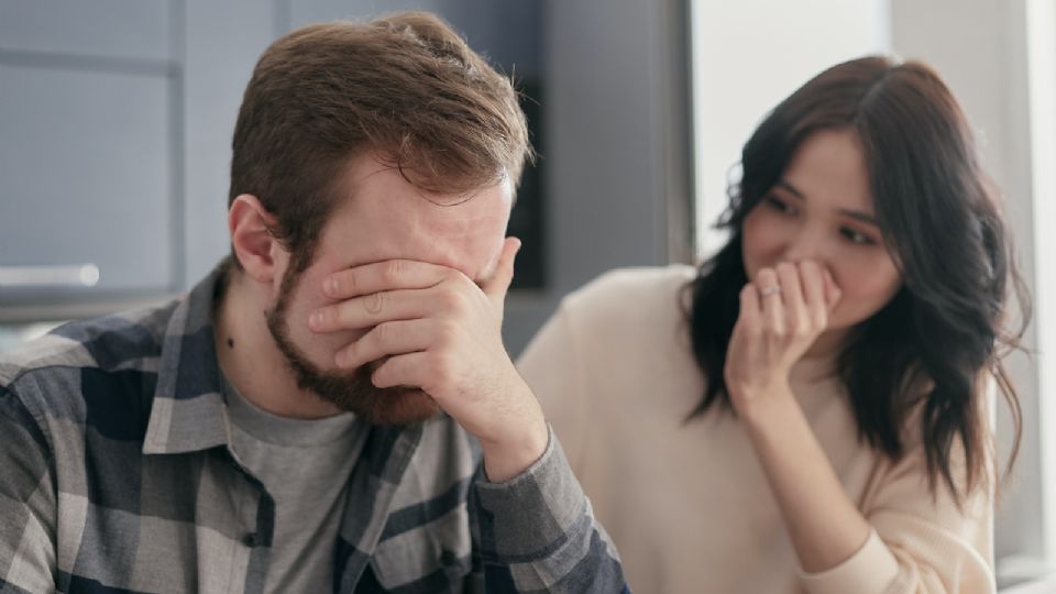 Un padre preocupado por el futuro de su hija se pregunta cómo aceptar un matrimonio poliamoroso.