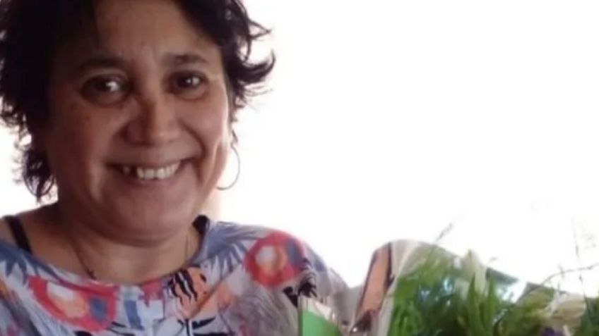 Mujer le declara su amor a su compañero de primaria; hace más de 30 años que no sabía de él