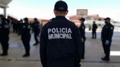 Indignación en Guanajuato: policías municipales llevan armas a secundaria para enseñar a disparar a estudiantes