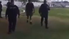 Policías sacan a papá e hijo que hacían malabares en un parque de Aguascalientes porque están "prohibidos" | VIDEO