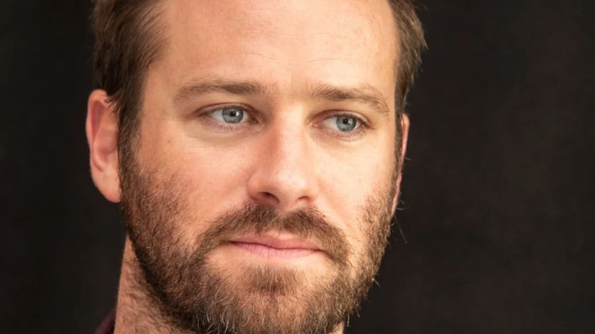 Armie Hammer: la historia de la estrella de cine acusado de caníbal que ahora vende tiempos compartidos en la playa