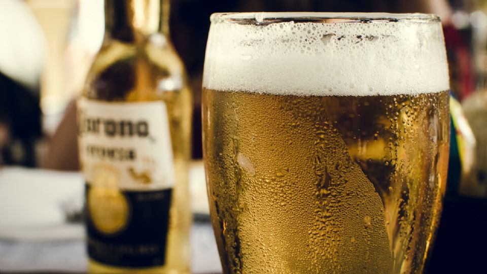 El alcohol podría presentar beneficios para las personas mayores de 40 años