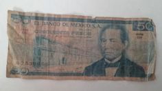 100 mil pesos para quien tenga este billete antiguo de 50 con el rostro de Benito Juárez