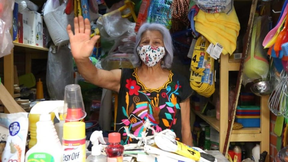 Hernández Calderón invitó a los tlahuaquenses a visitar el mercado de Santa Cecilia.