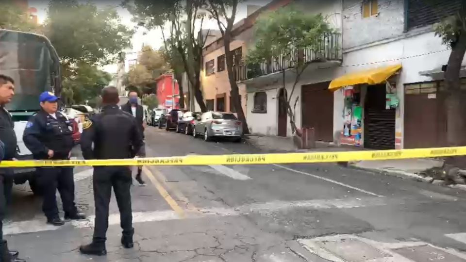 Los cuerpos de los tres fallecidos se encoontraban en el interior de un auto