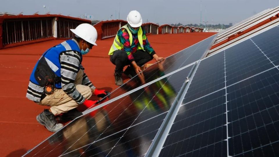 En total la central fotovoltaica de la CEDA estará compuesta por mil 848 paneles