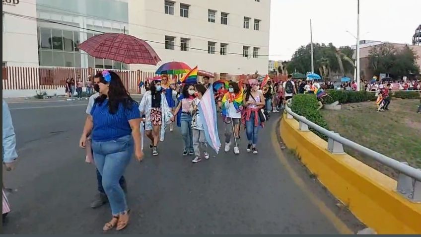 Miles marchan por el Orgullo LGBTIQ+ en San Luis Potosí