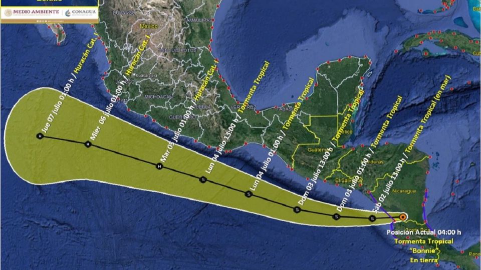 La tormenta tropical 'Bonnie' se localiza en tierra, aproximadamente a 870 km al sur-sureste de Chetumal, Quintana Roo.