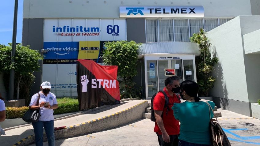 Estalla huelga en Telmex: cierran tiendas en varios estados