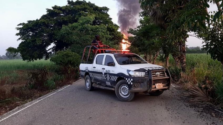 Sin reporte de fallecidos tras explosión de ducto de Pemex en Veracruz