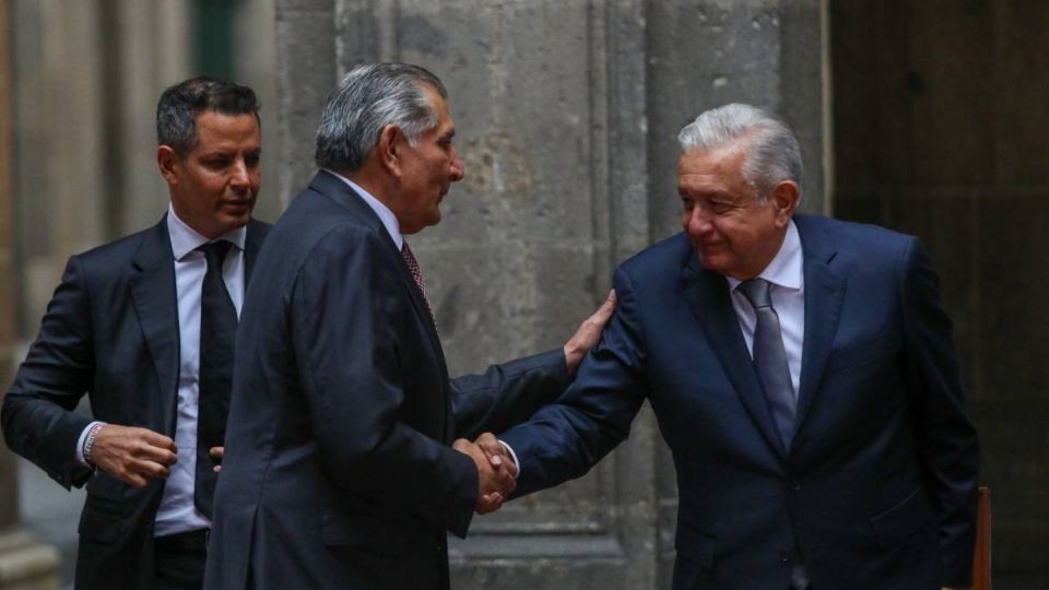 AMLO atendió el pedido de López Hernández.