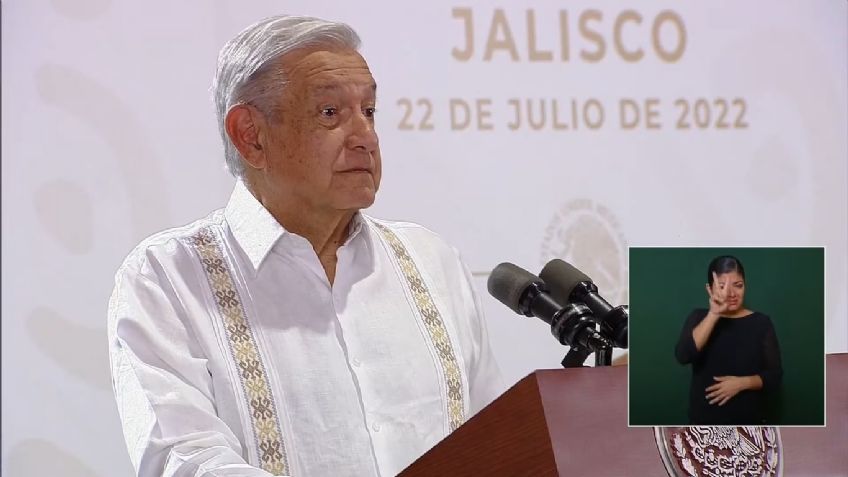 AMLO llama a lograr acuerdo entre trabajadores y Telmex, "Slim sabe lo que significa mejorar los salarios"