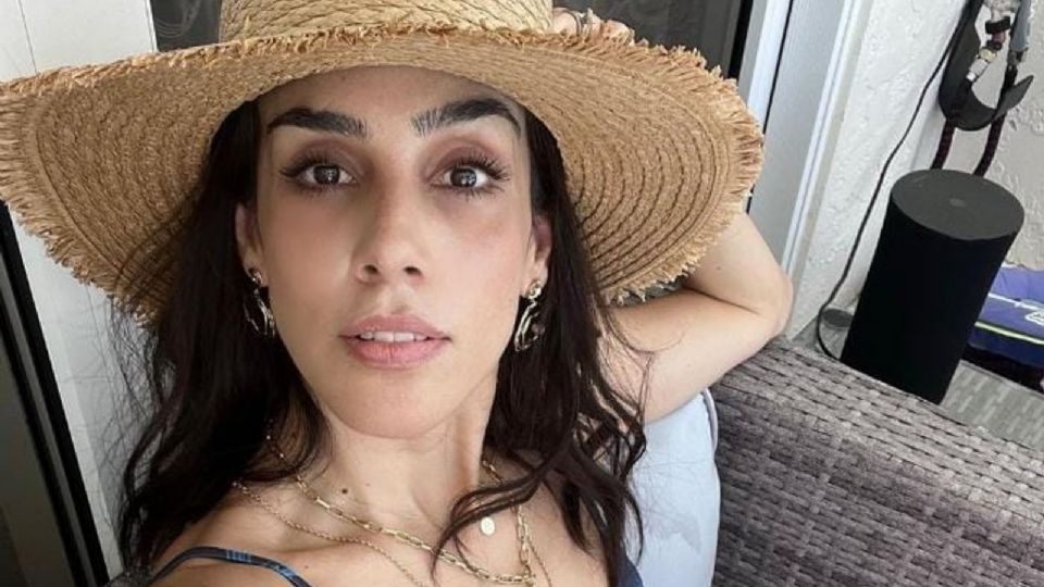 Sandra Echeverría impuso moda con este bikini.