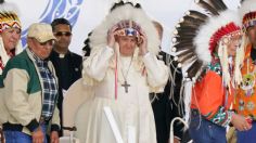 Papa Francisco pide perdón por obligar a niños indígenas de Canadá a educarse en internados