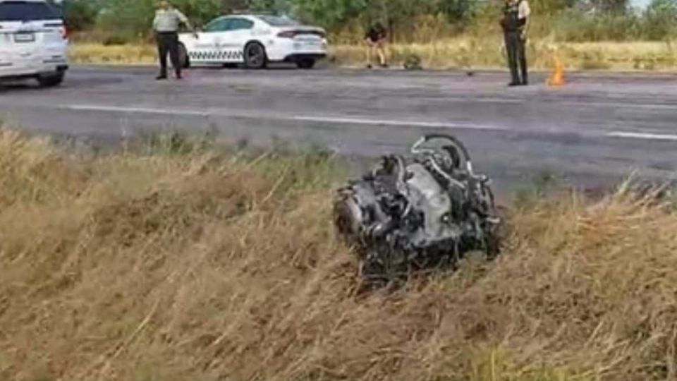 El motor del auto se desprendió de la unidad