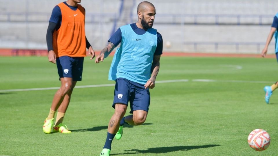 El futbolista podría debutar este miércoles.