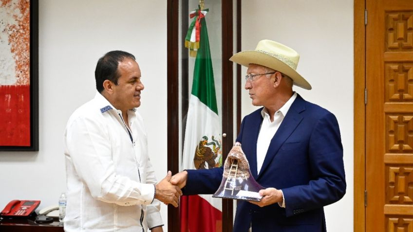 Cuauhtémoc Blanco sostiene reunión con Ken Salazar en beneficio de Morelos