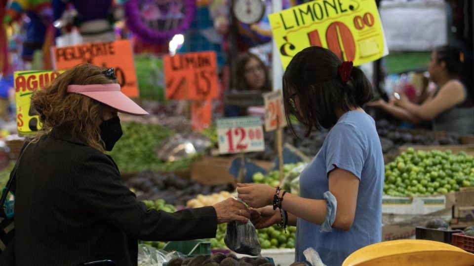 AMLO destacó que el país vive una inflación controlada.