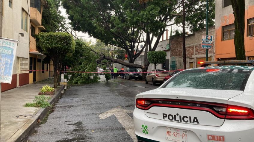 Lluvia deja afectaciones en alcaldías de la CDMX: alertan por posible caída de granizo