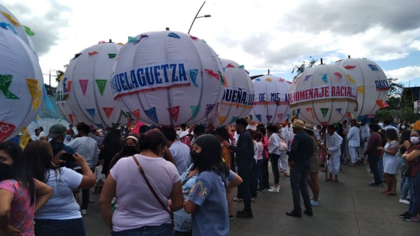 Oaxaca celebra su Segundo Desfile de Delegaciones en la octava de la Guelaguetza 2022