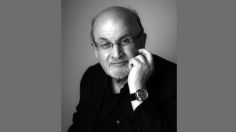 Salman Rushdie habló hace una semana sobre México: escritores, sometidos a ataques contra la libertad