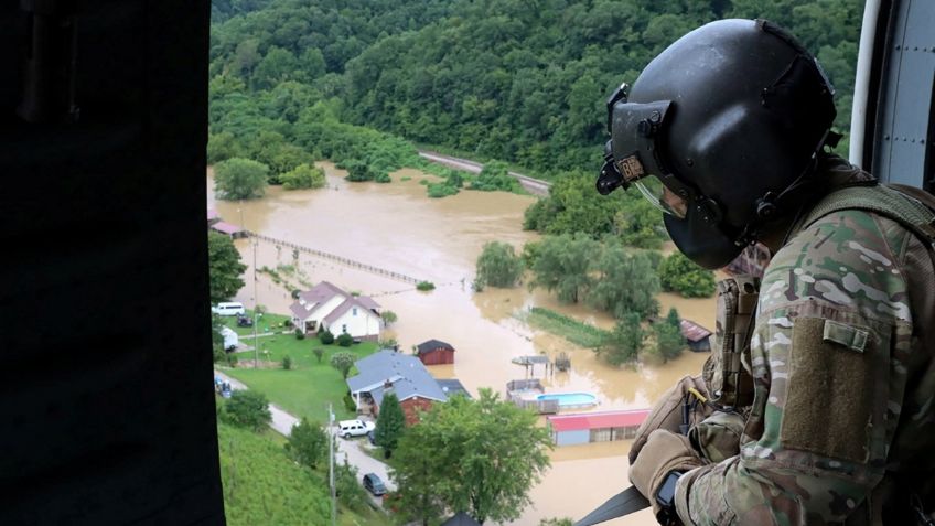 Lluvias catastróficas en Kentucky aumentan los rescates y registran 25 personas muertas