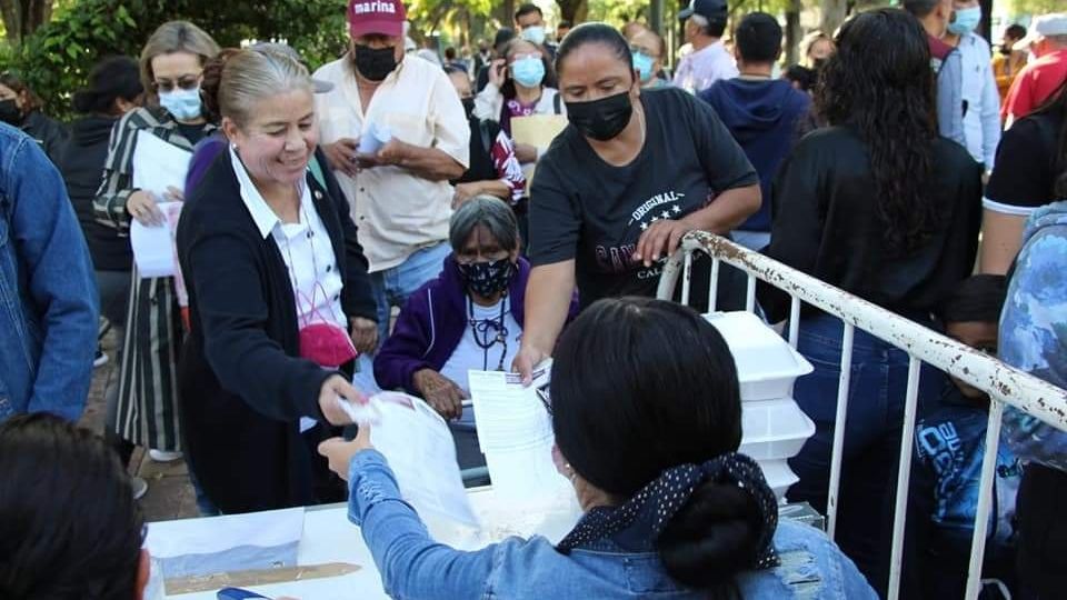 Los militantes acudieron a las urnas con calma