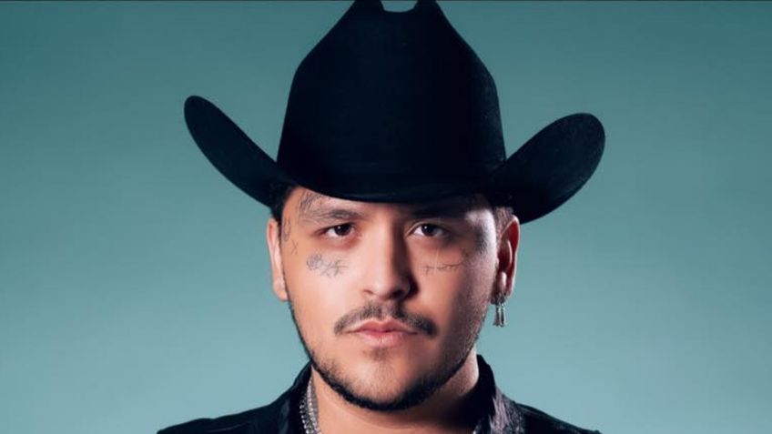 Christian Nodal cumple 24 años y así se grababa en la secundaria cantando al lado de sus amigos