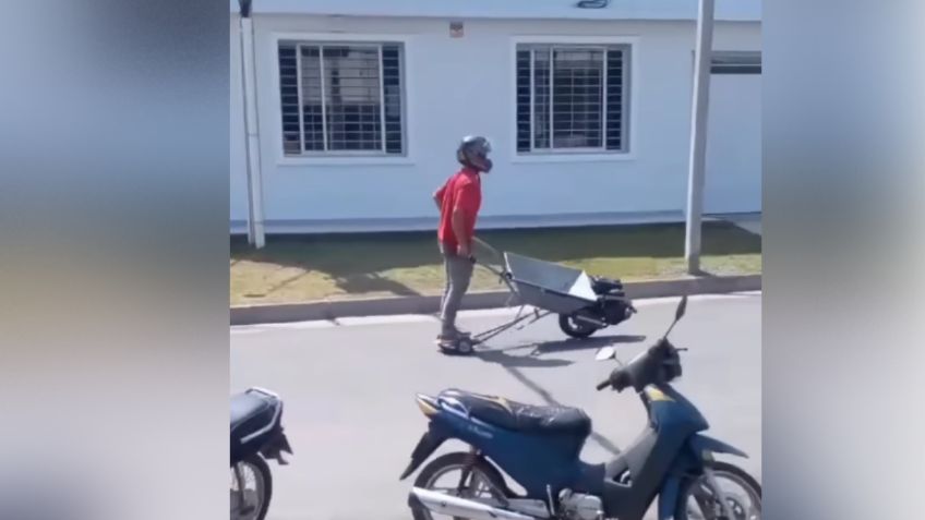 Hombre convierte una carretilla en un "auto" y piden sea ingeniero de la NASA | VIDEO