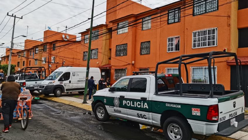 Habría matado a su madre; antes de irse asesinó a su perro y lo colocó sobre el cadáver de ella