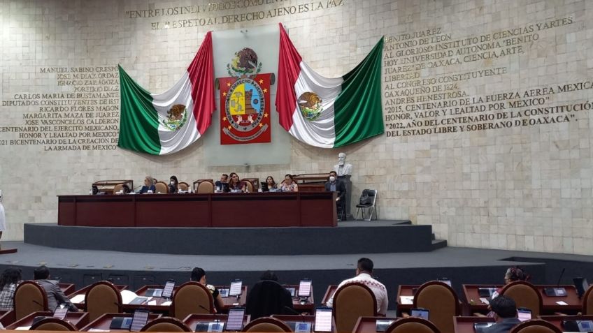 Se divide Morena en Congreso de Oaxaca