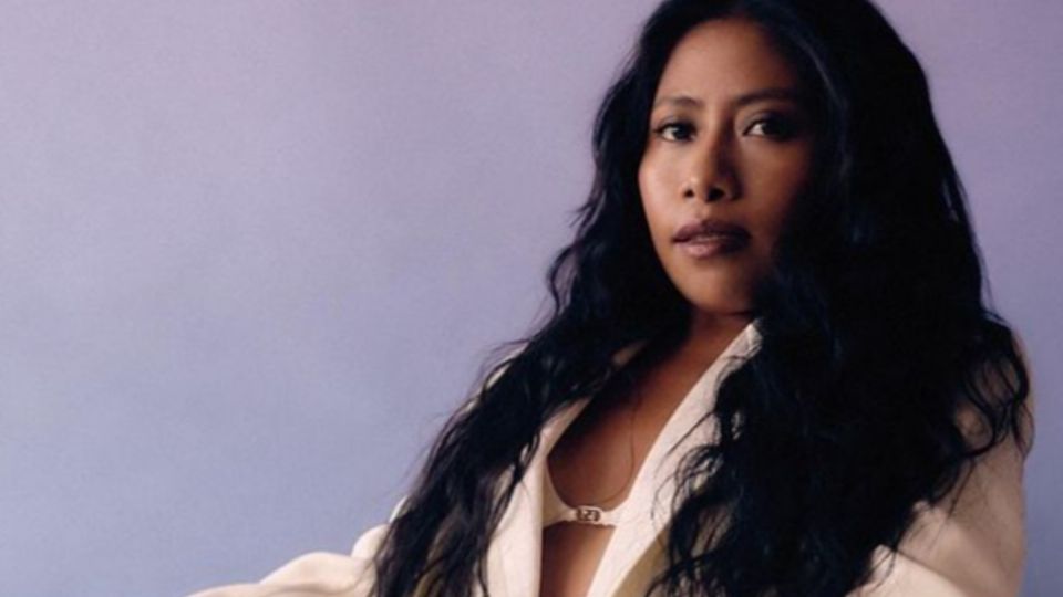 Yalitza Aparicio explota su sensualidad en sus nuevas fotos