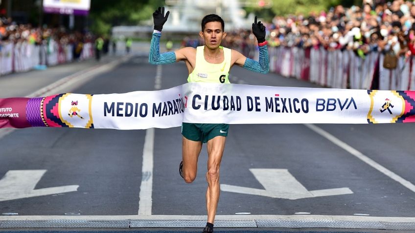 Mexicanos dominan en el Medio Maratón de la Ciudad de México