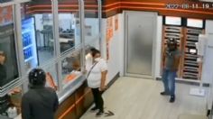 VIDEO FUERTE | Momento exacto del ataque a civiles dentro de una pizzería en Ciudad Juárez