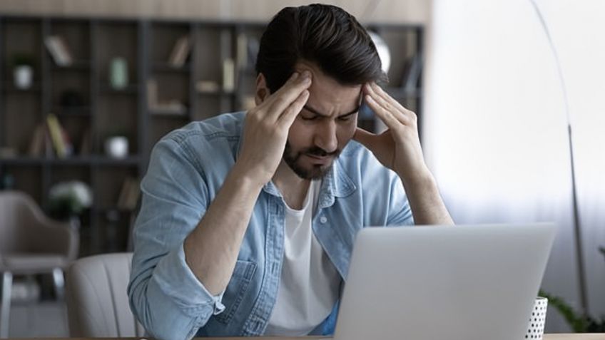 Un día largo en la oficina es igual o más cansado que el trabajo físico por esta razón