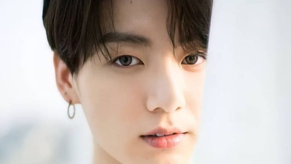 Jungkook muestra su lado más romántico