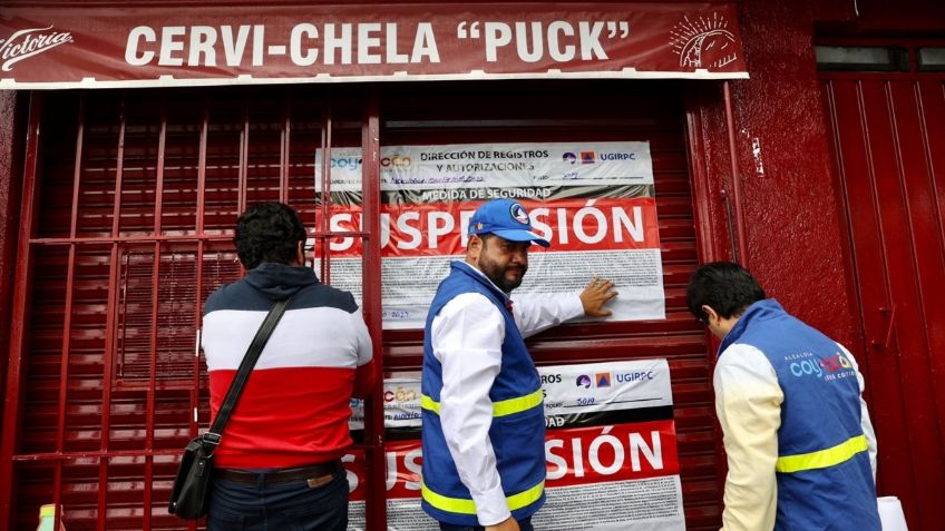 Cierran chelerías ilegales en el tianguis más grande de Coyoacán