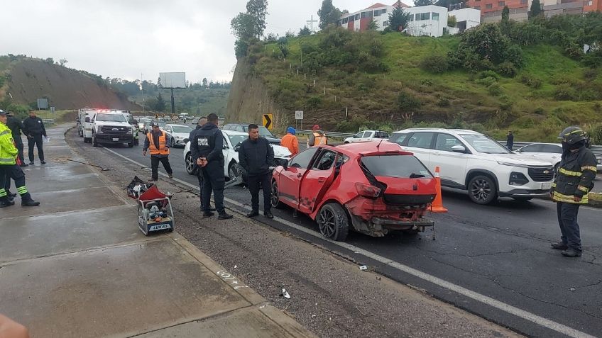 Lomas Verdes: Choque a exceso de velocidad deja un muerto y dos heridos